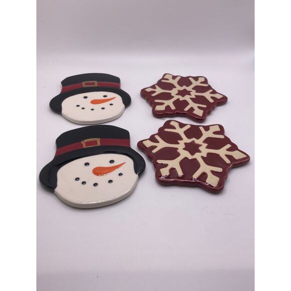 Set of four new coasters and a set of two kitchen towels both new - Picture 8 of 11